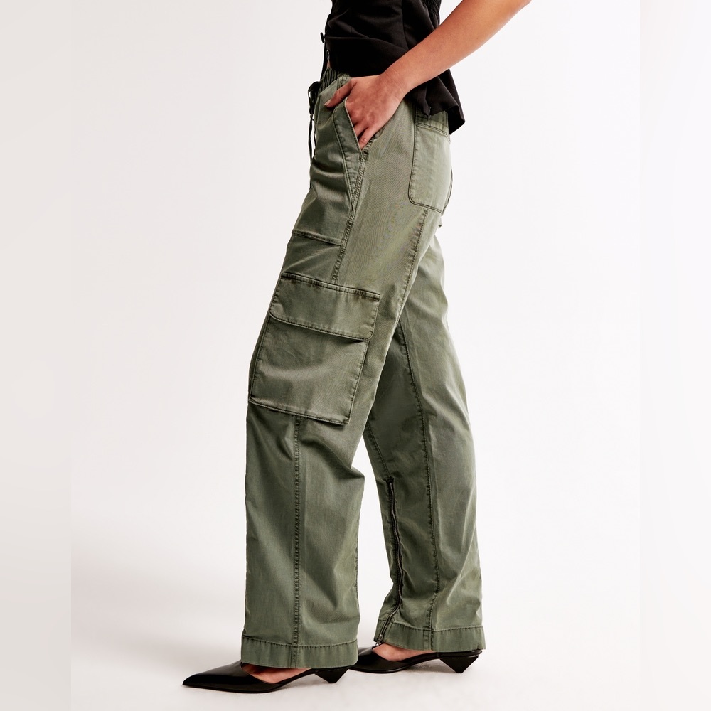 Baggy Cargo Pull-On Pant with Zippers Olive Green - Picture 2 of 10